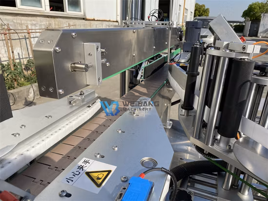 Machine d'étiquetage d'autocollants d'étiquette de côté supérieur de pot de bouteille ronde carrée plate entièrement automatique