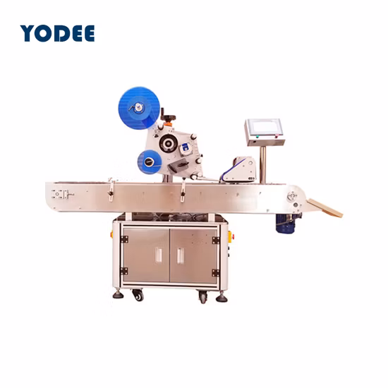 Machine à étiquettes automatique d'autocollant de sac de poche d'avion de haute précision pour la surface plane